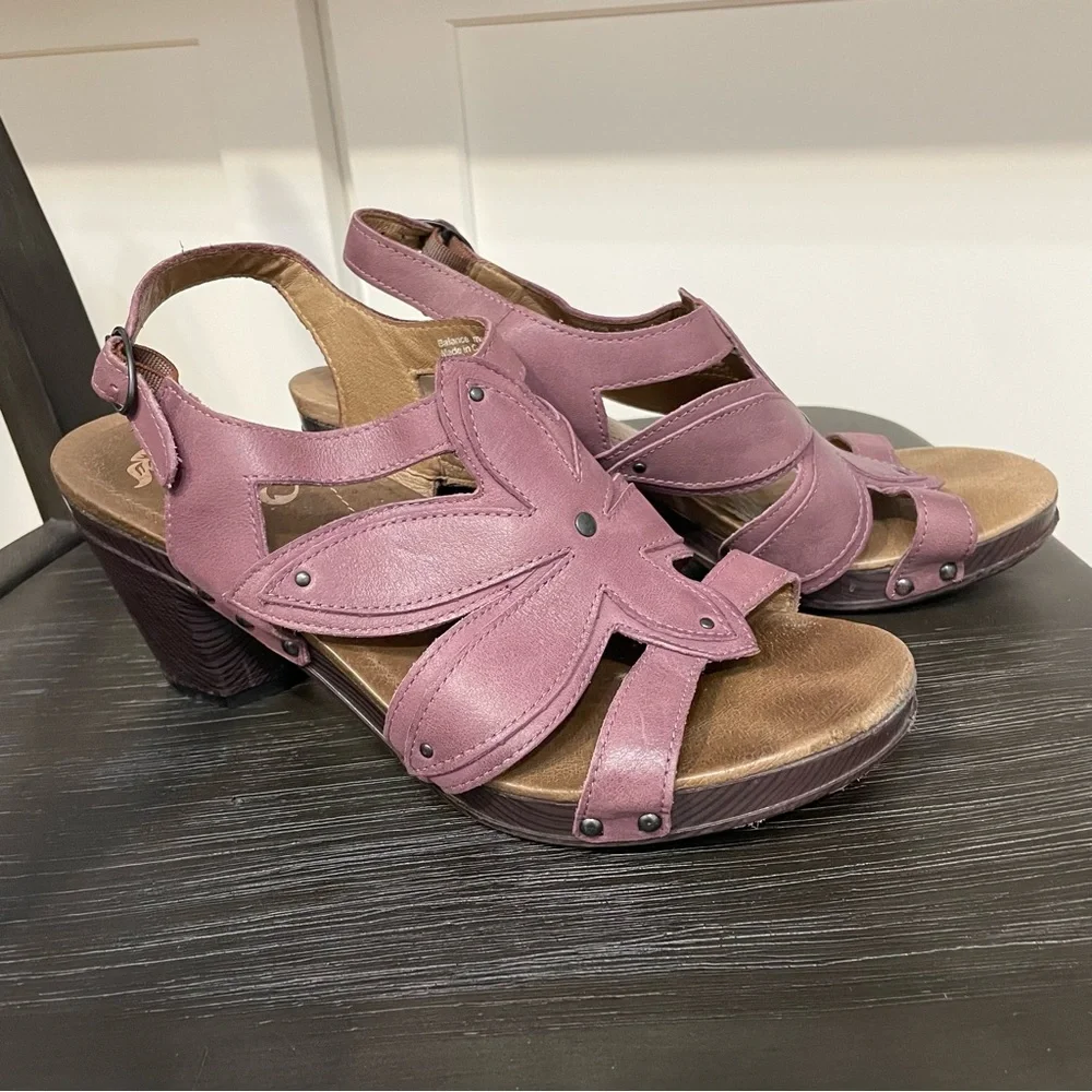 Dansko Nina Violet Full Grain Leather Sandals Size 41